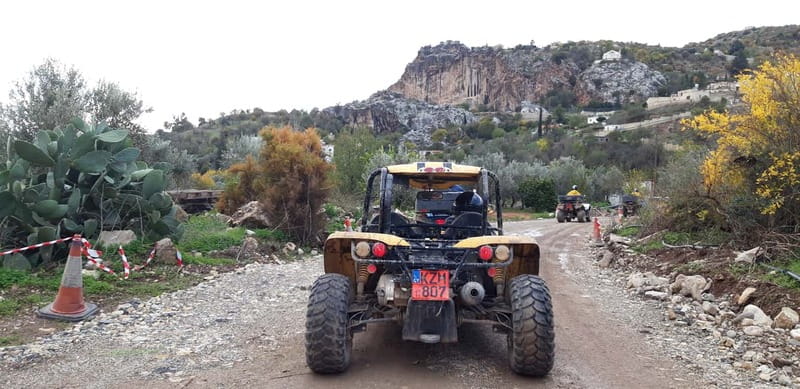 Paphos: Beach and Mountain Buggy Safari - Pickup and planning the day