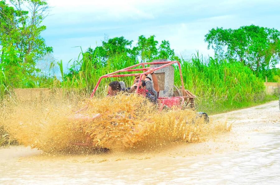 Punta Cana Amazing Dune buggy For Small Groups and Pickup - The cenote stop and its limits