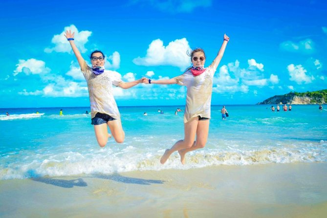 Punta Cana Dune Buggy Adventure and Amazing Water Cave - Guides, photographers, and the human side of the tour