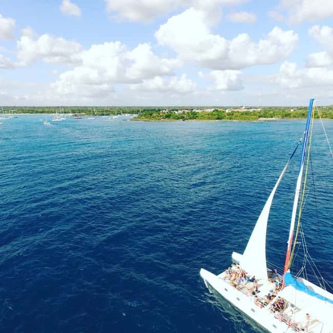 Punta Cana: Saona Island and Buggy Combo - El Hoyo Cave and the swimming stop
