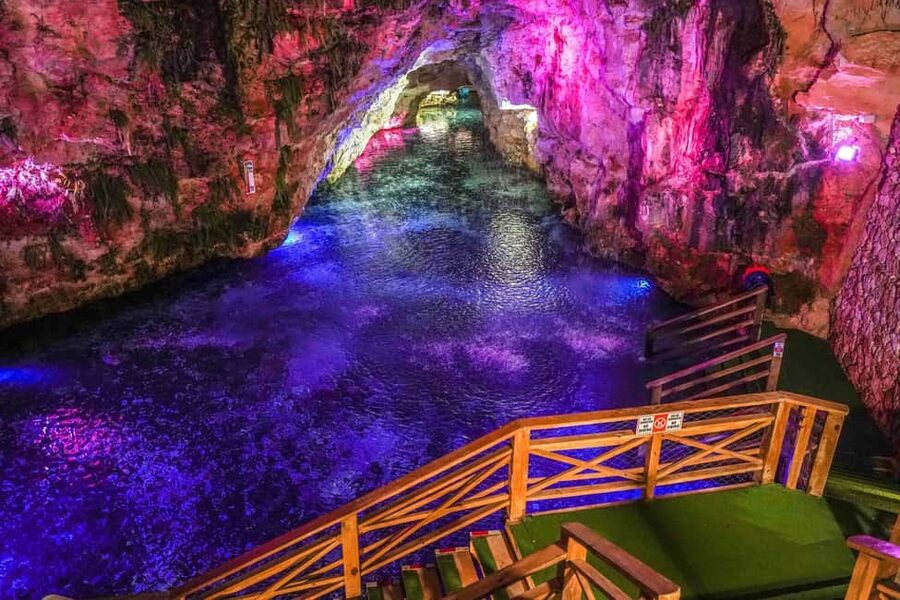 Punta Cana: Sunset Buggy Tour With Cave Swim and Dance Show - Taino dancing and music close the night