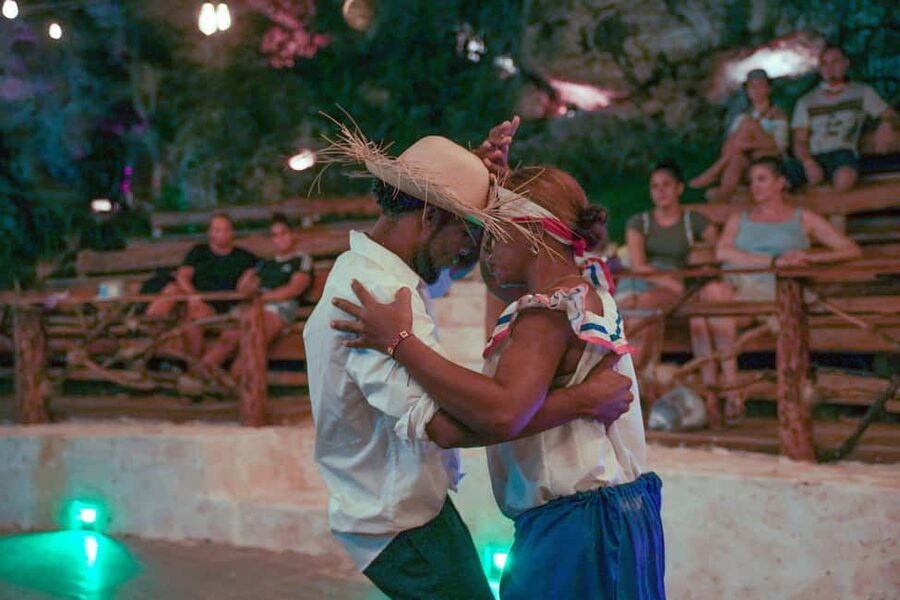 Punta Cana: Sunset Buggy Tour With Cave Swim and Dance Show - Guide support and group comfort