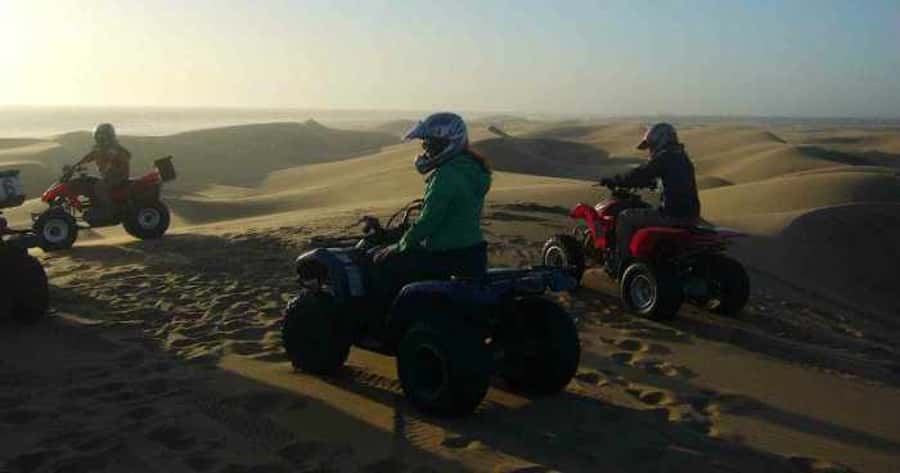 Pyramids of Giza: 1-Hour Quad Bike Desert Safari - Riding Through the Desert Near Khufu, Khafre, and Menkaure
