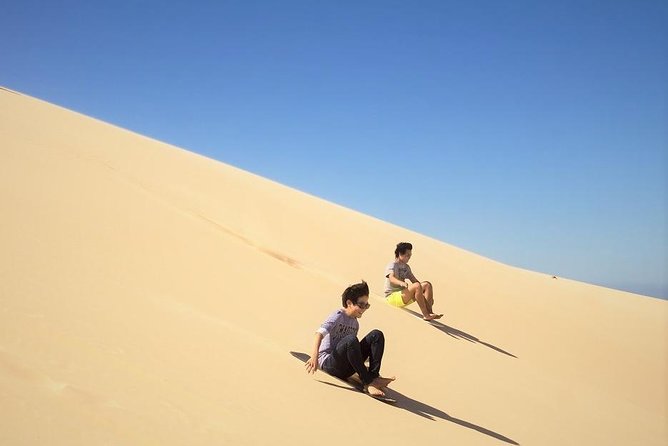 Qatar Gold Dune Safari, Dune Bashing,Camel Ride,Sand Boarding,Inland Sea Desert - The guides can make the difference