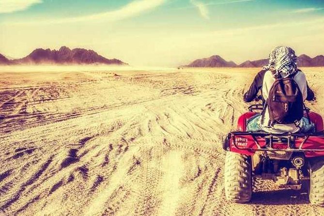 Quad bike ride in the pyramids of Giza - Racing toward the pyramids from the open desert