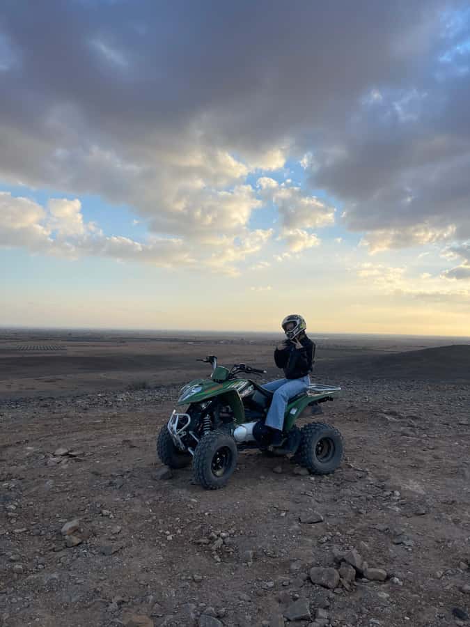 Quad biking in Marrakech's desert palm grove - The photo stop and the desert-style setting
