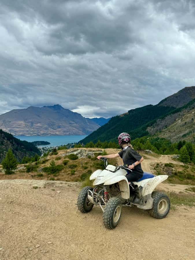 Queenstown: Quad Bike Tour - Gear, clothing, and physical limits