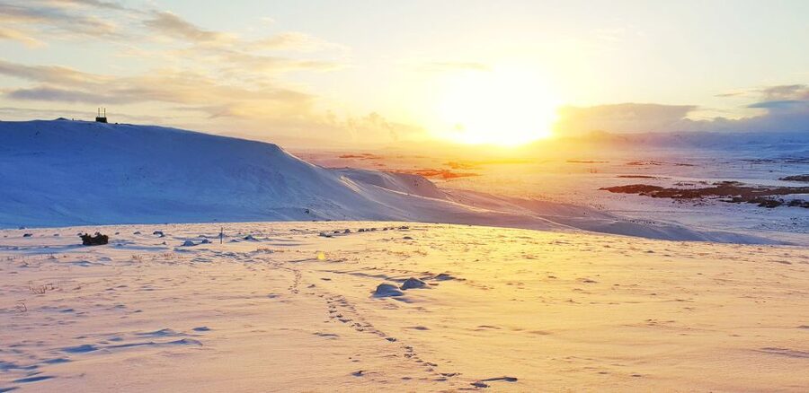 Reykjavik: Buggy Safari Tour with Hotel Transfers - From Reykjavik streets to Hafravatn tracks