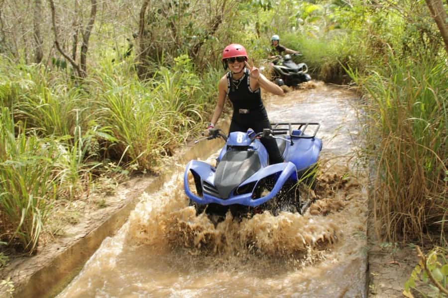 Rock Mud Fun ATV Quadbike Uluwatu - The gorilla-mouth tunnel