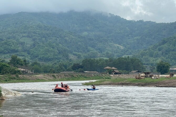 Safety whitewater rafting in Chiangmai by Khampan Rafting - Vegetarian Pad Thai After the River