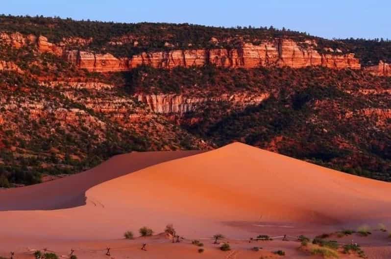 Sand Dunes + Sunset + Peekaboo Slot Canyon - Why this evening tour works so well