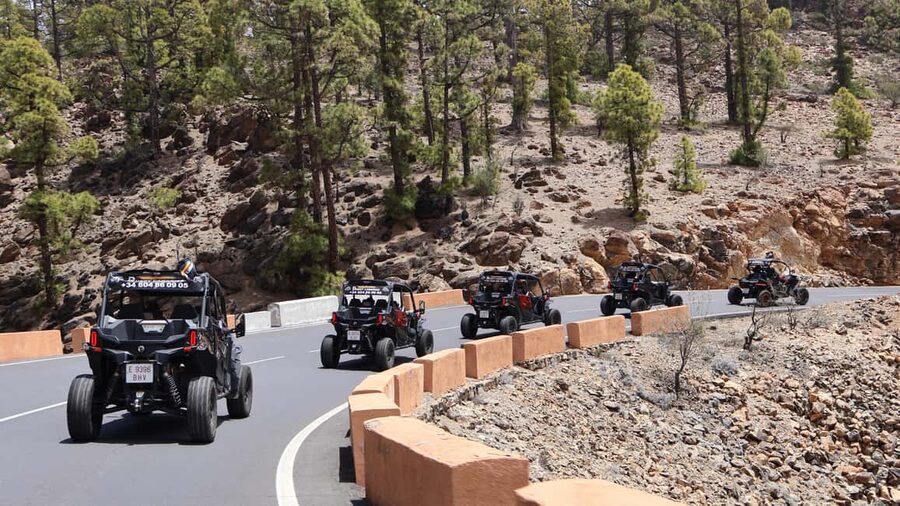 Tenerife: Sunset - 3H Buggy tour of Teide - The sunset viewpoint and pizza stop