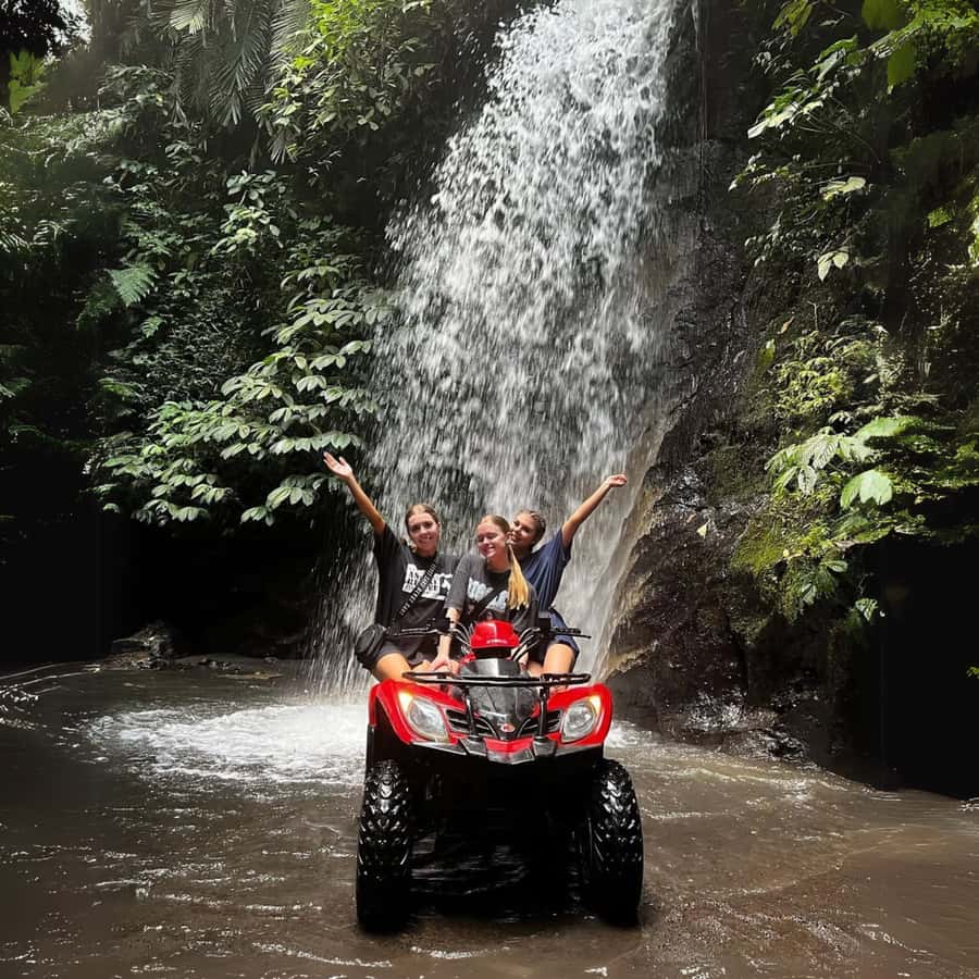 Ubud Bali: Kuber ATV Quad Bike with Long Tunnel & Waterfalls - How the guides shape the experience