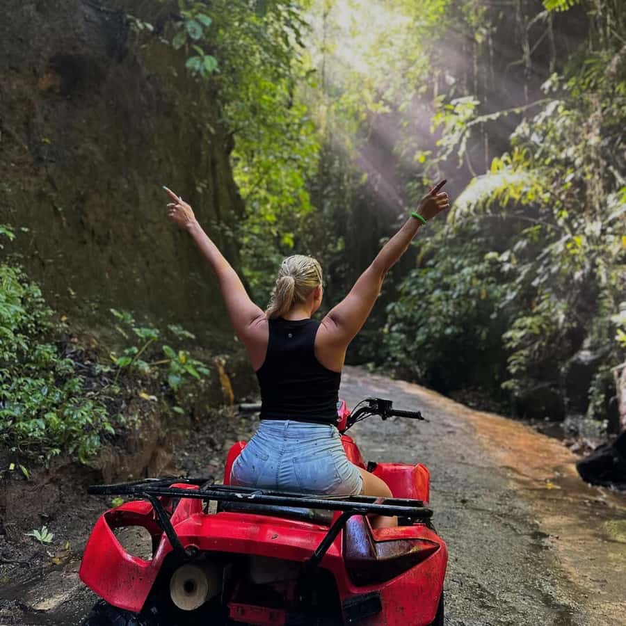 Ubud: Jungle, Waterfall, and Tunnel ATV Tour & Lunch Options - Guides, photos, and the human side of the trip