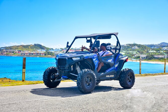 UTV / ATV Guided Tour in Philipsburg - Orient Bay: a first pause beside the sea